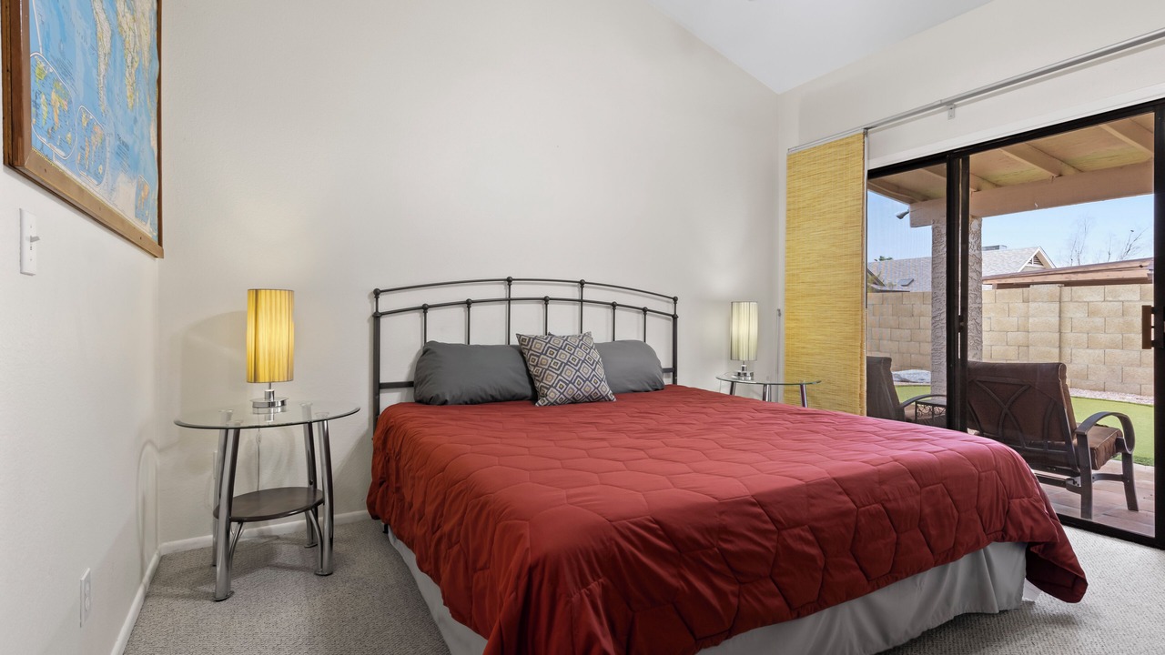 Photo of Bedroom in Desert Foothills Estates
