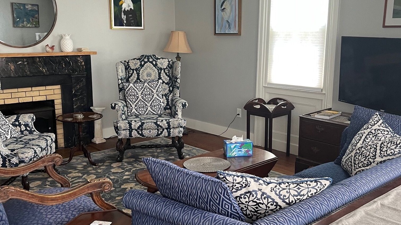 Photo of Livingroom in Westerly