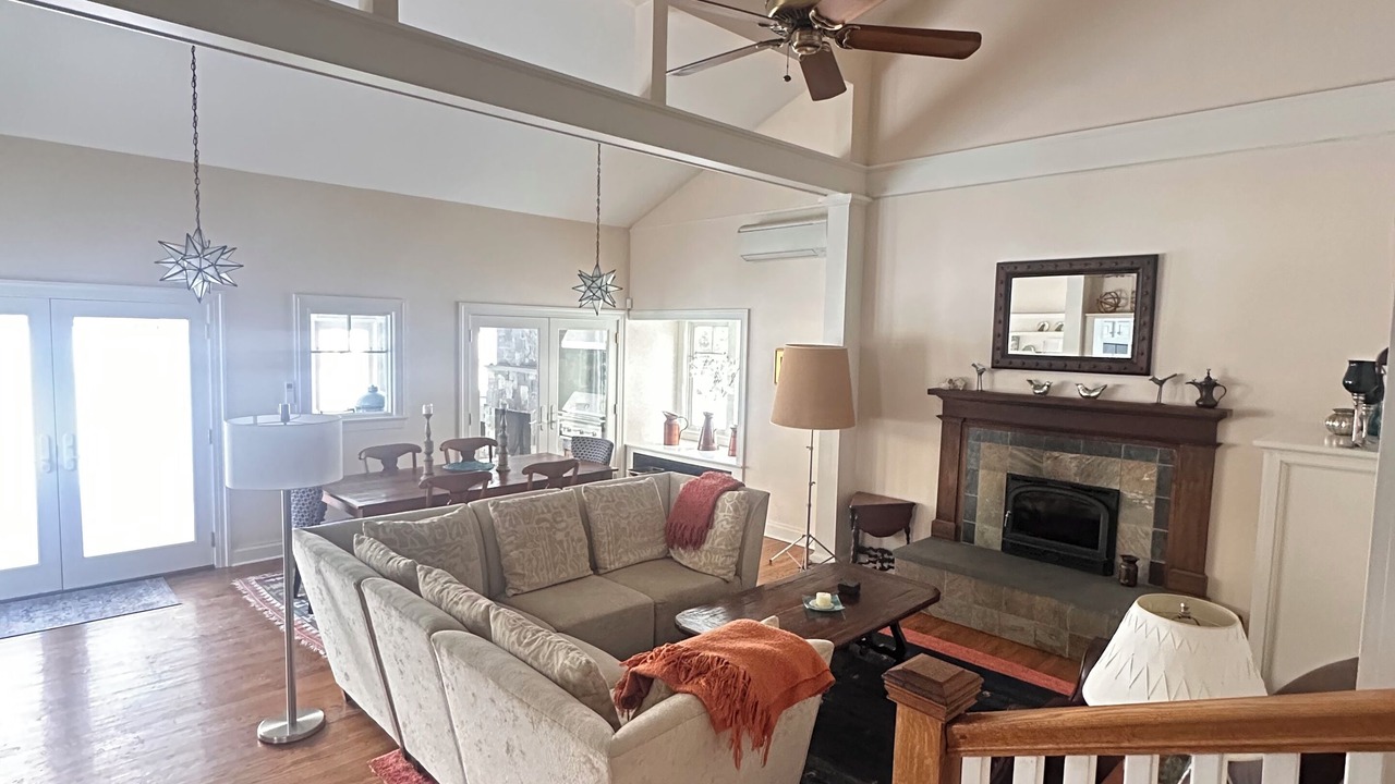 Photo of Livingroom in Town of Copake