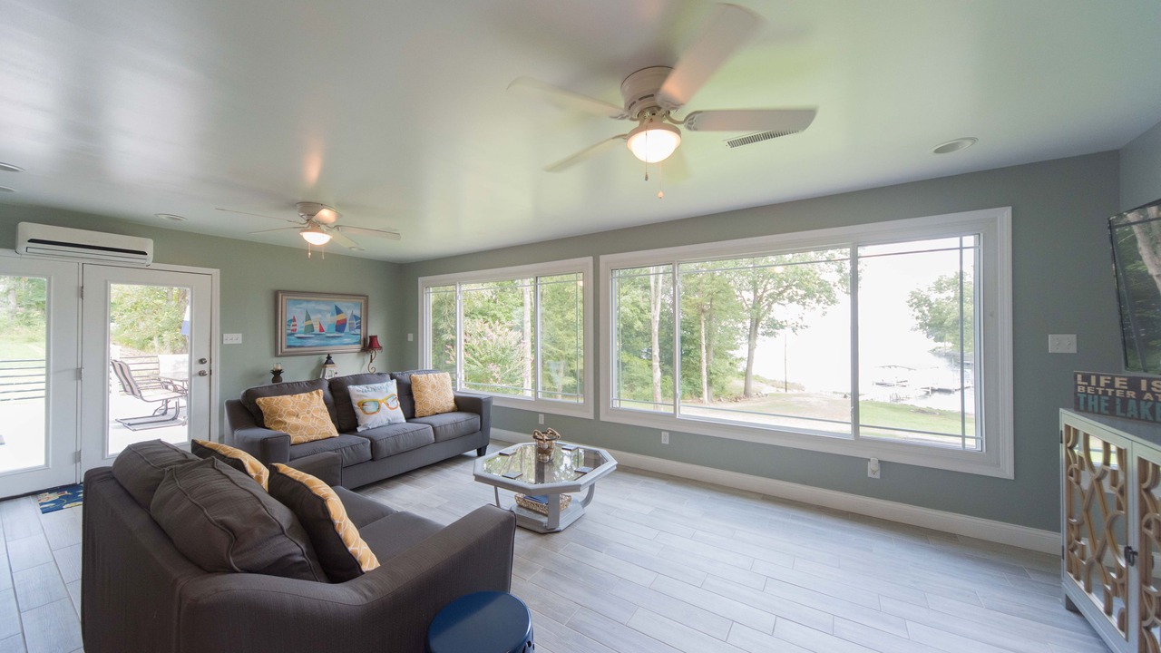 Photo of Livingroom in Gilbertsville