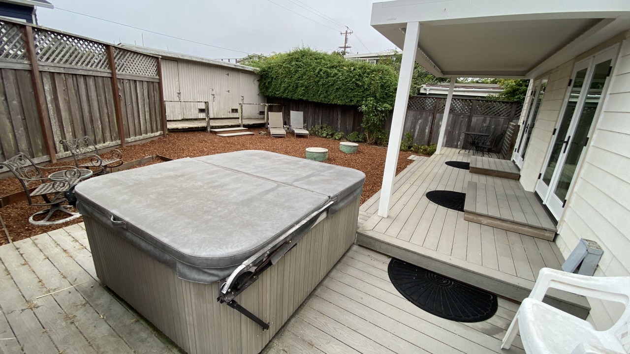 Photo of Patio Balcony in Stinson Beach