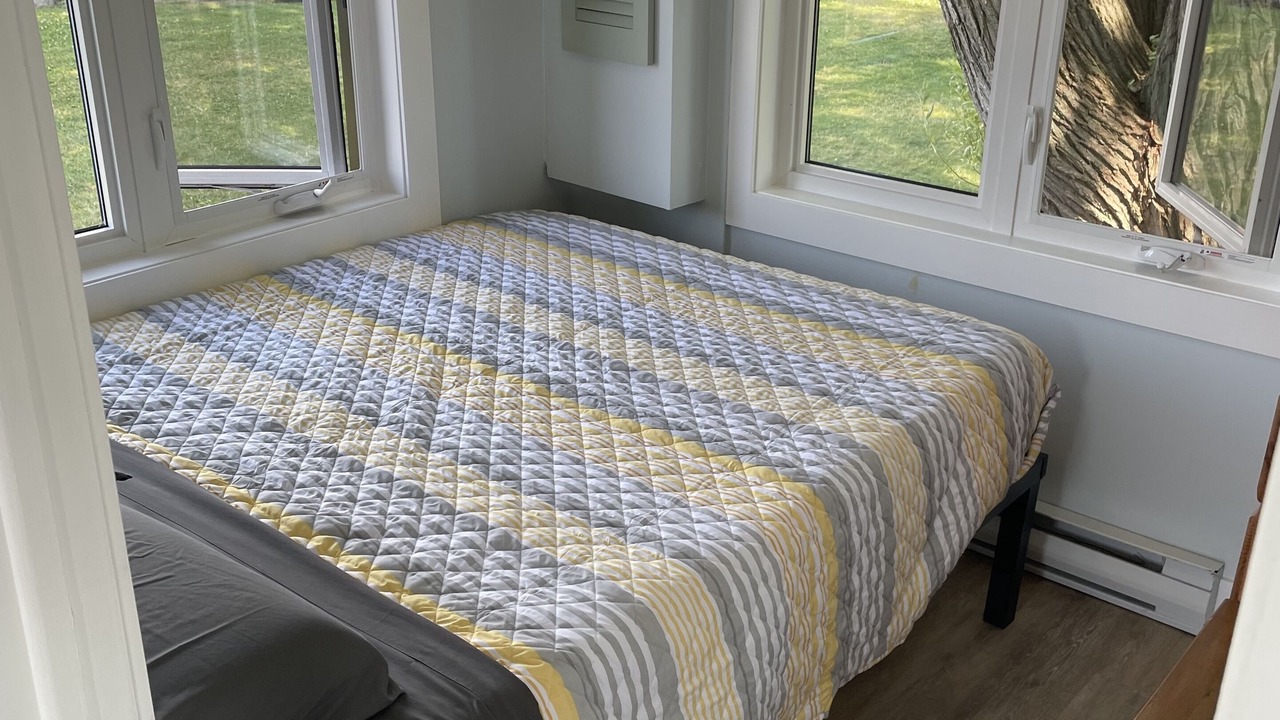 Photo of Bedroom in Leeds and the Thousand Islands