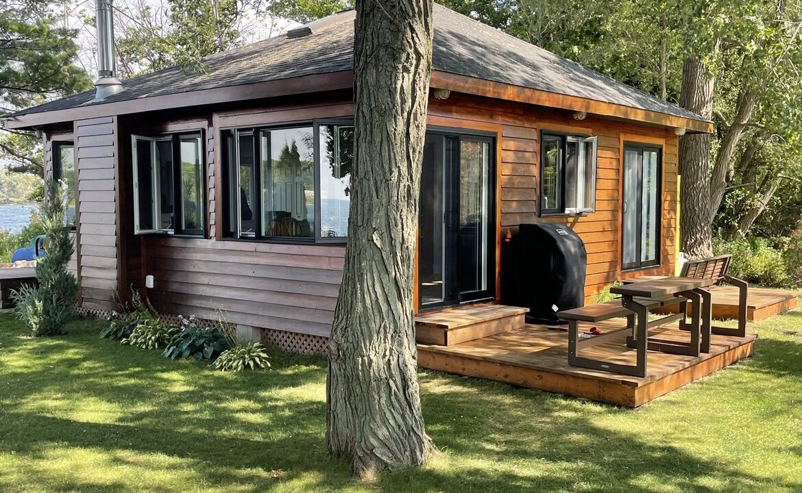 Photo of Patio Balcony in Leeds and the Thousand Islands
