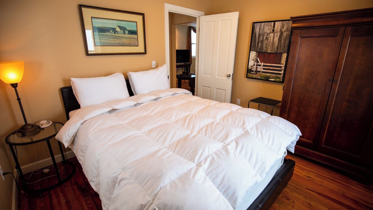 Photo of Bedroom in Culver