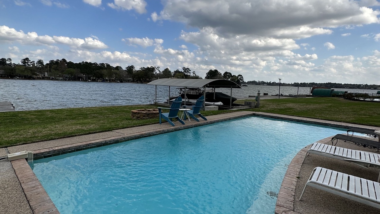 Photo of Outdoor in Walden on Lake Conroe