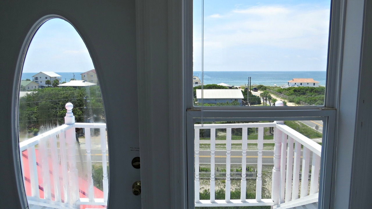 Photo of Patio Balcony in St. George Island