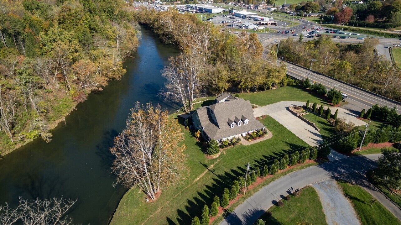 Photo of Outdoor in Johnson City