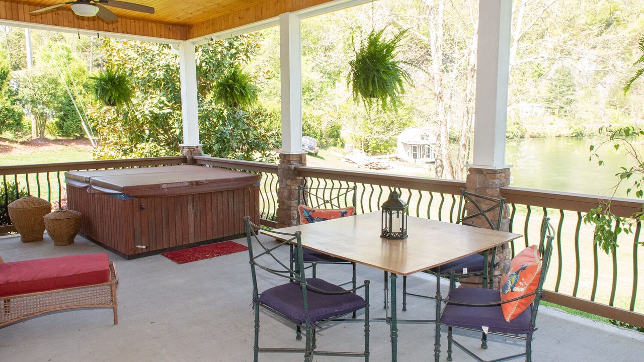 Photo of Outdoor in Johnson City