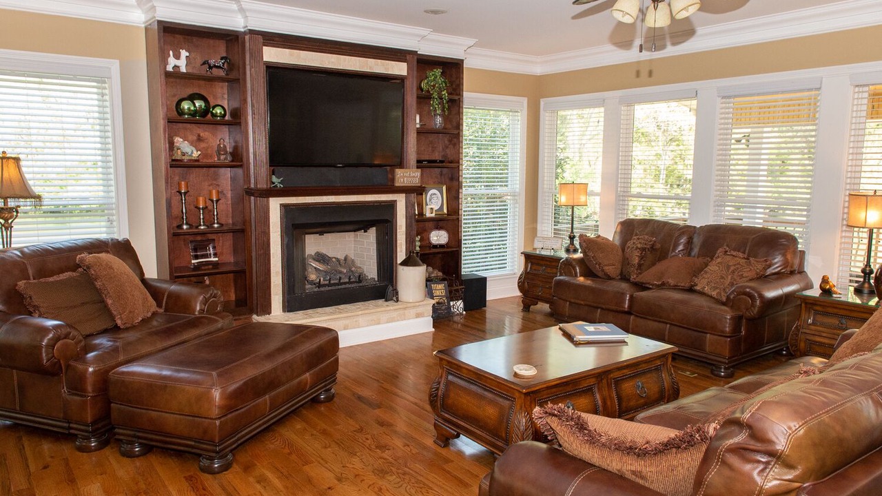 Photo of Livingroom in Johnson City