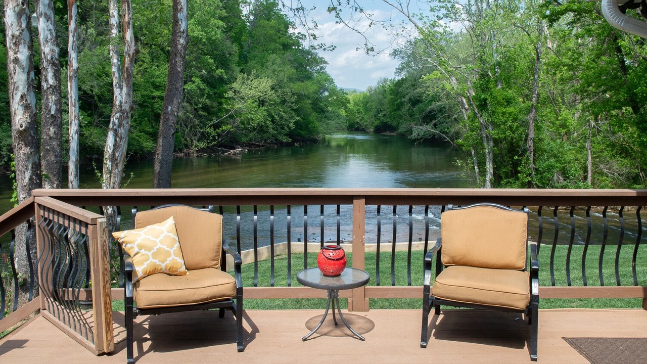 Photo of Patio Balcony in Johnson City