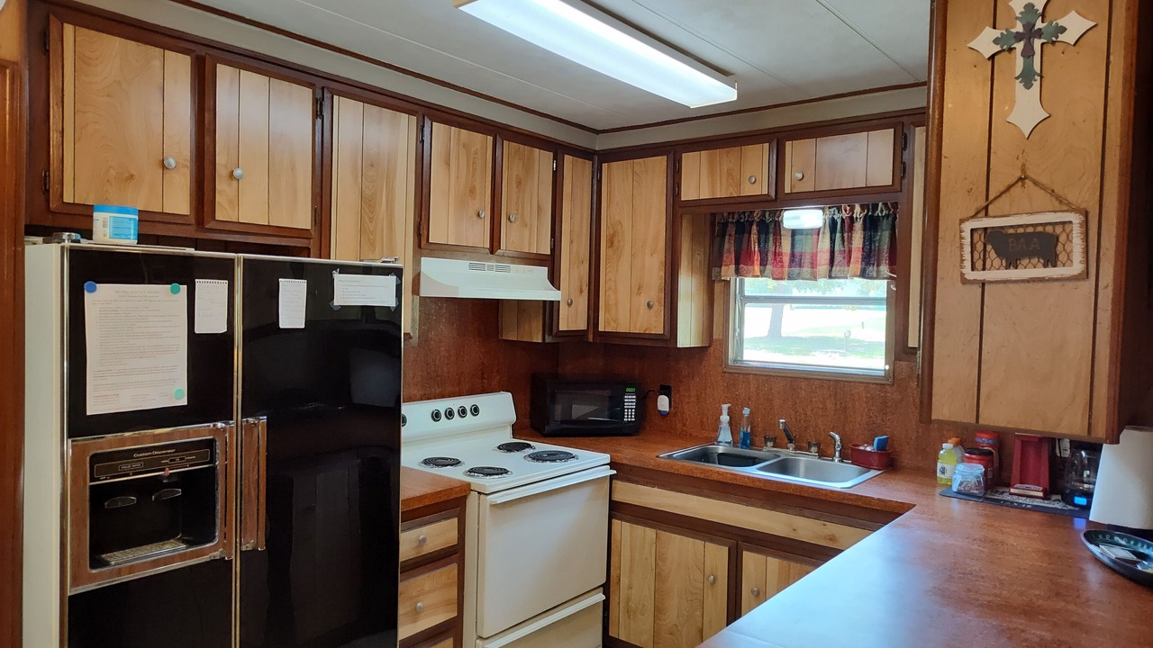 Photo of Kitchen in Bronson