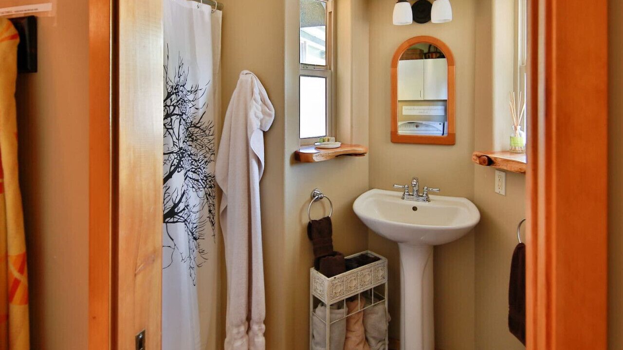 Photo of Bathroom in Oregon Water Wonderland