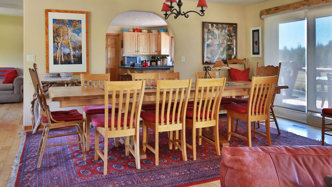 Photo of Bedroom in Oregon Water Wonderland