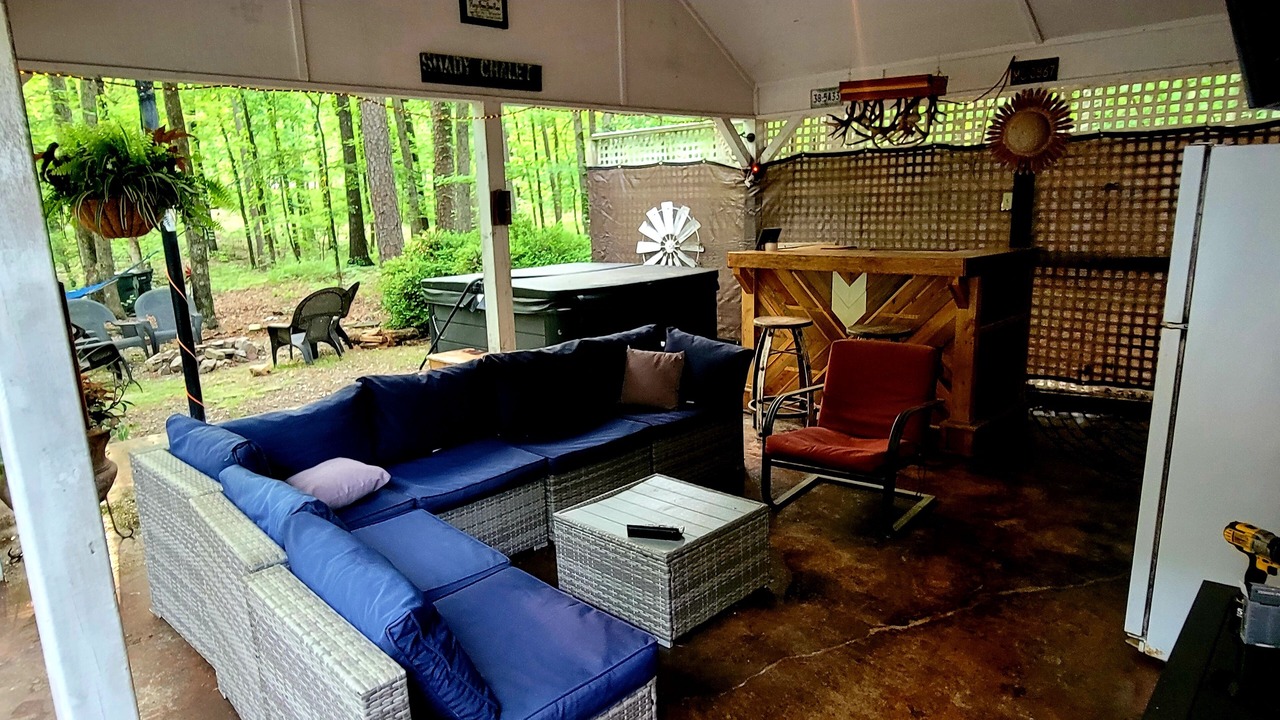 Photo of Patio Balcony in Broken Bow