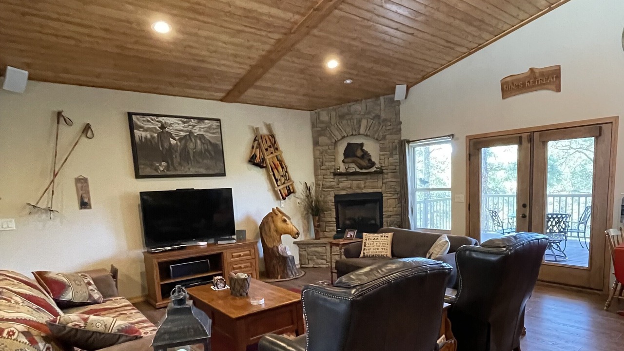 Photo of Bedroom in Ruidoso