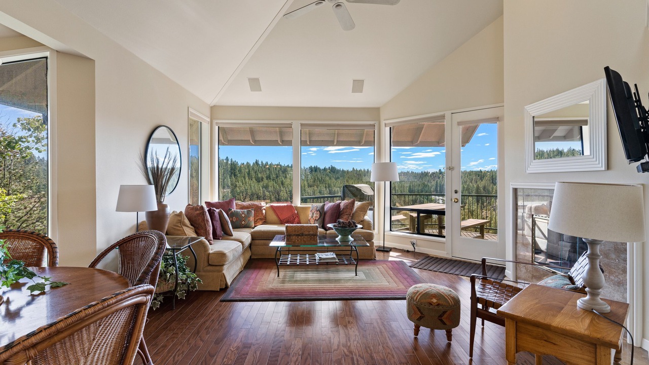Photo of Bedroom in Century West