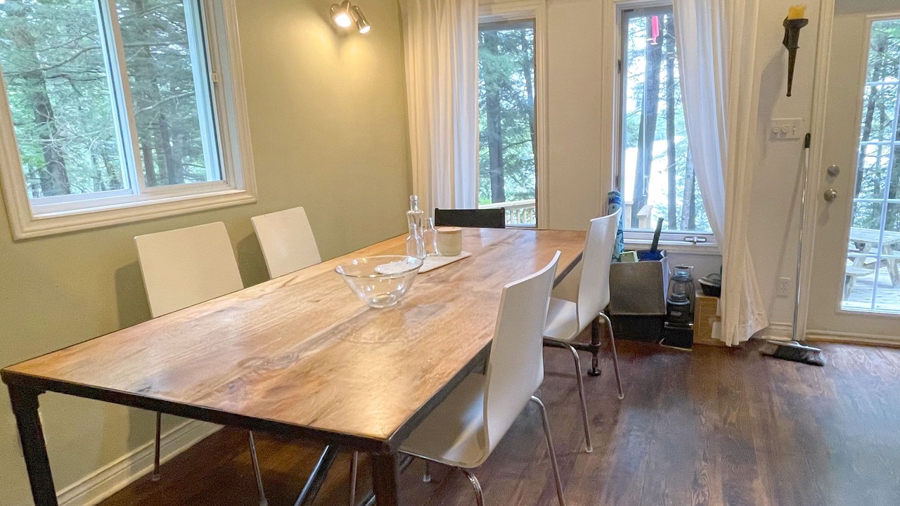 Photo of Bedroom in Lake of Bays