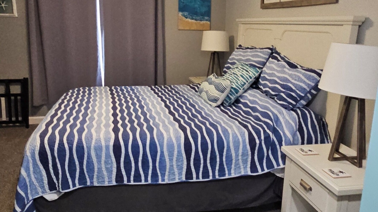Photo of Bedroom in Surfside Beach