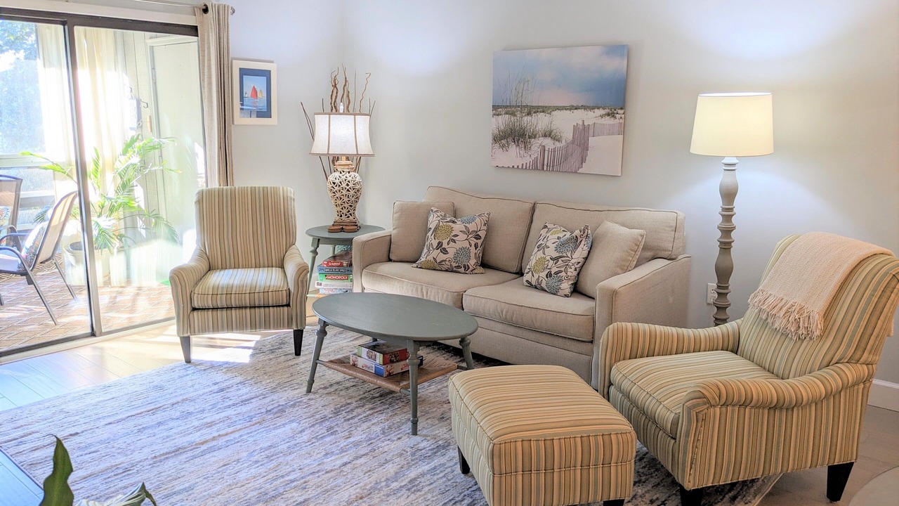 Photo of Livingroom in Fernandina Beach