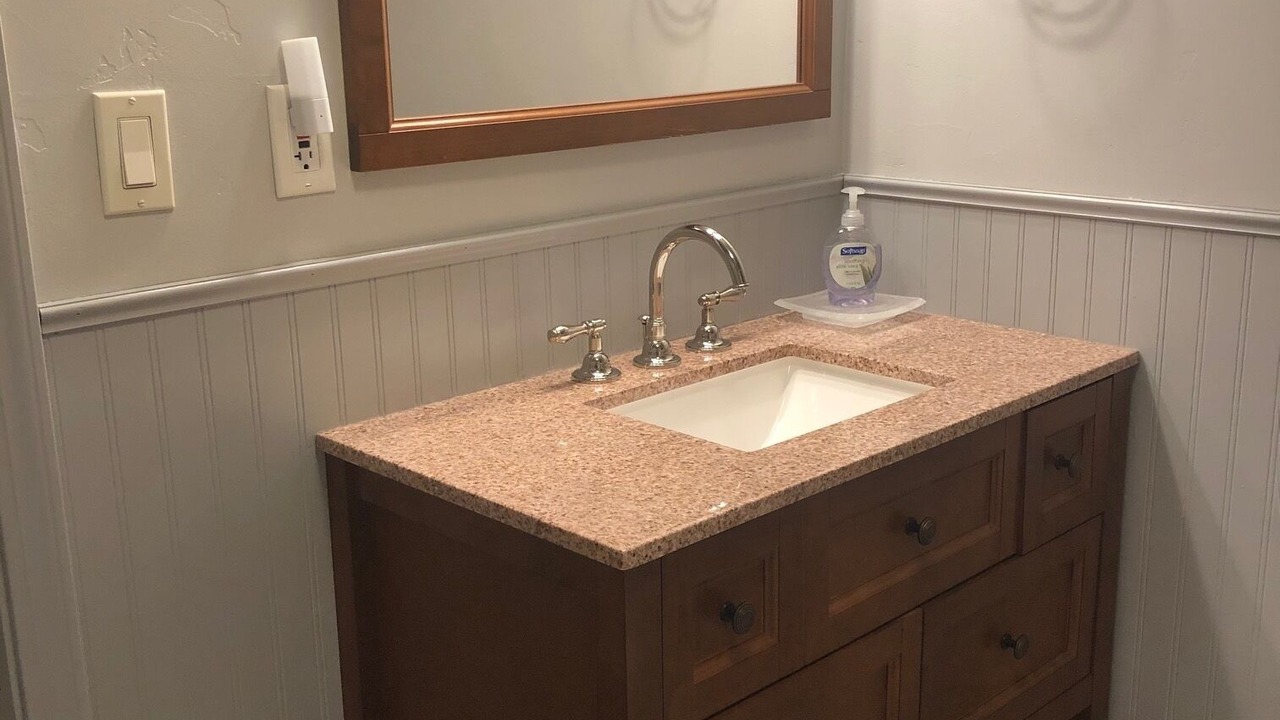 Photo of Bathroom in Country Club Estates