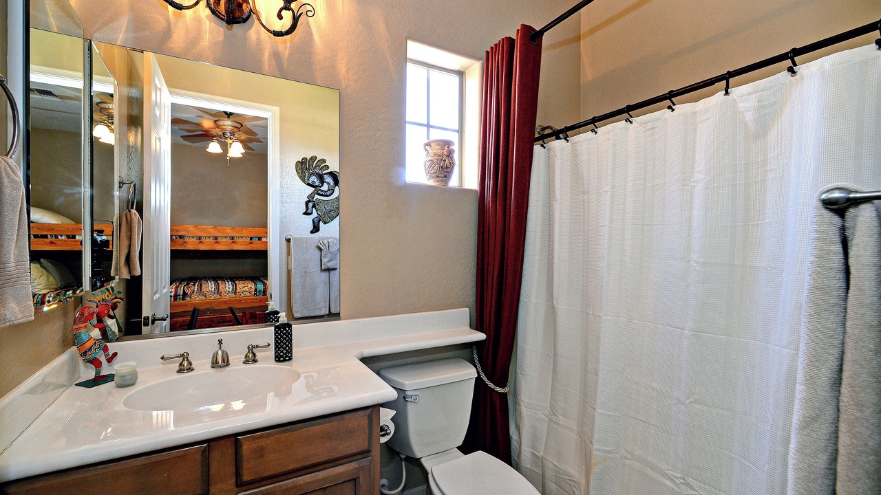Photo of Bathroom in Palm Valley