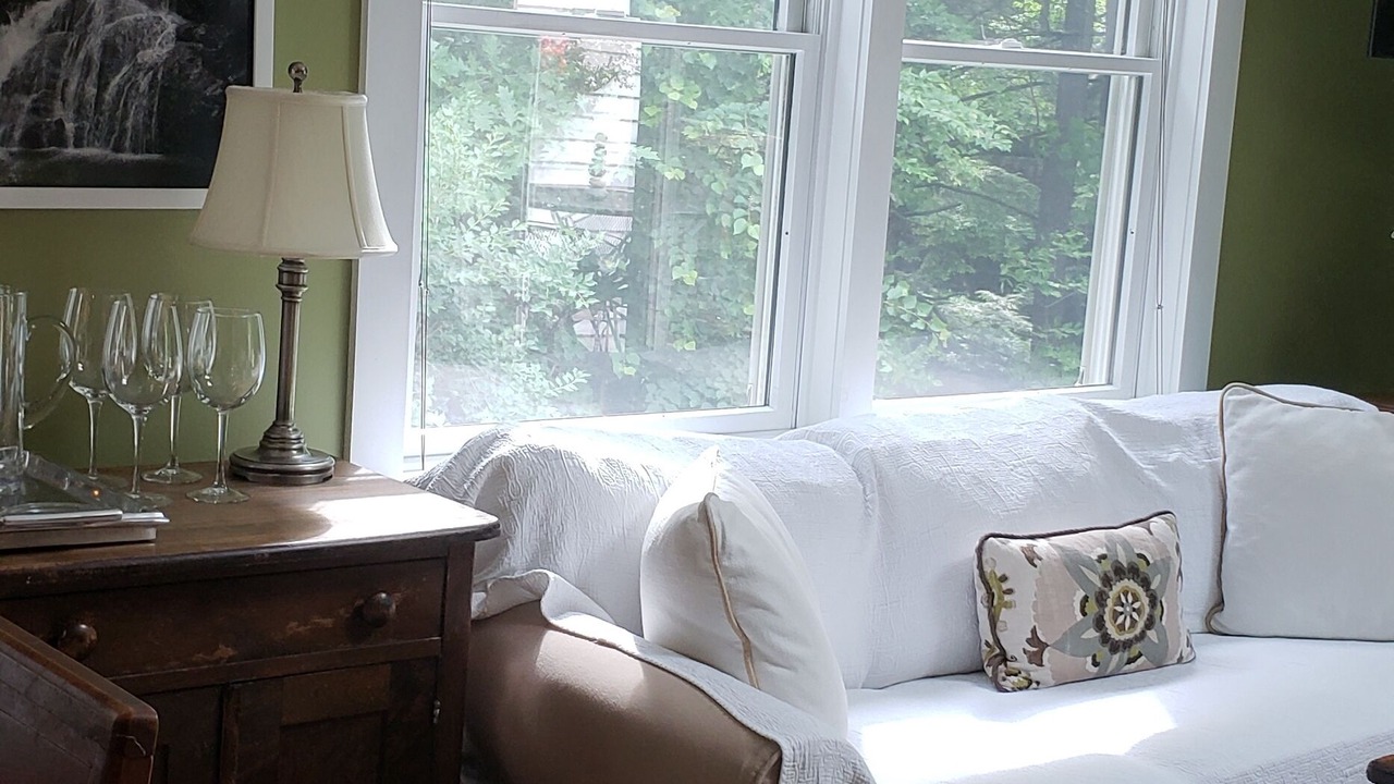 Photo of Livingroom in Stowe Area