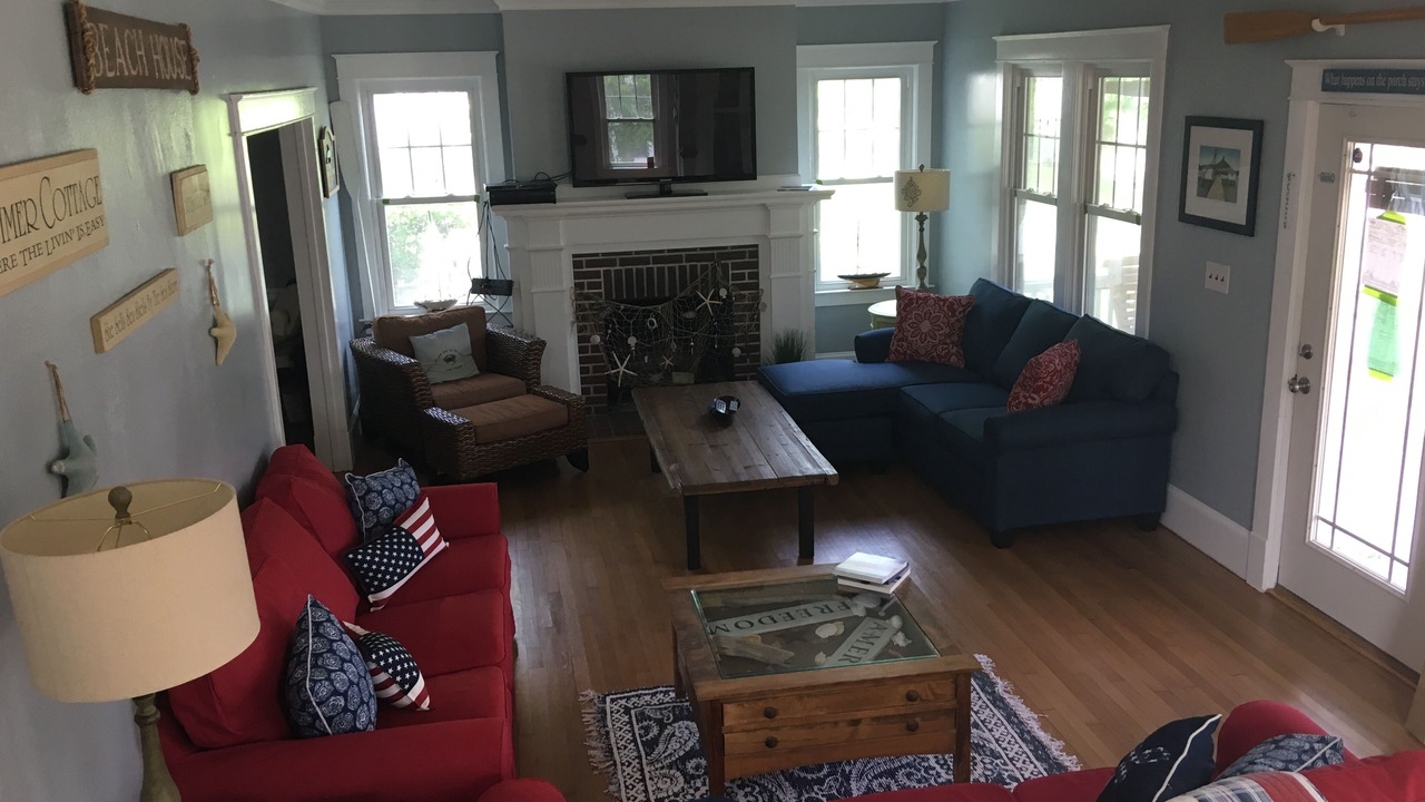 Photo of Livingroom in Cape Charles