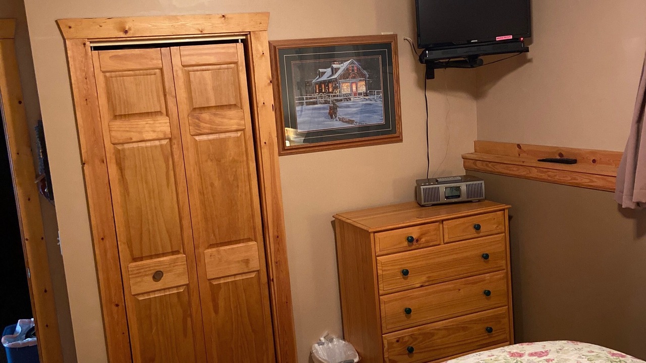 Photo of Bedroom in Crosslake