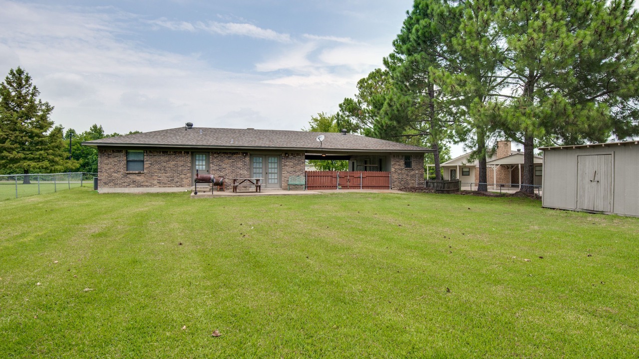 Photo of Outdoor in Yantis