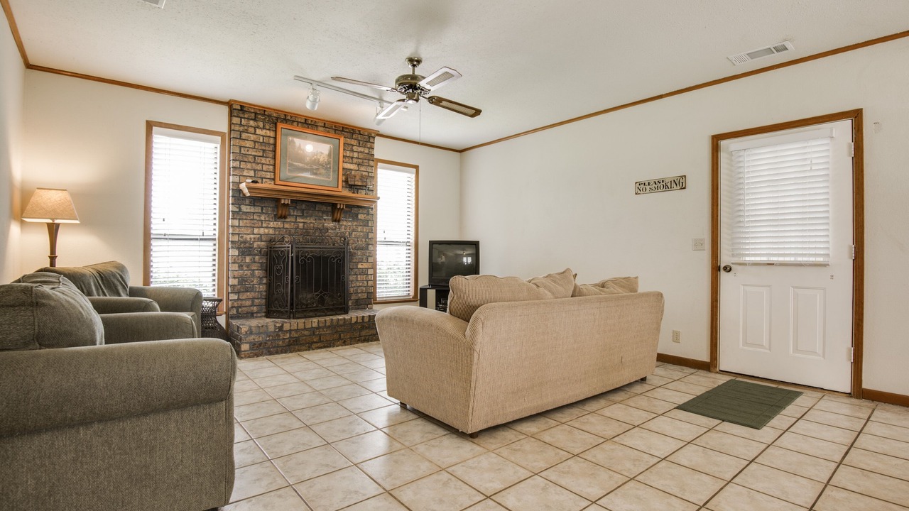Photo of Livingroom in Yantis