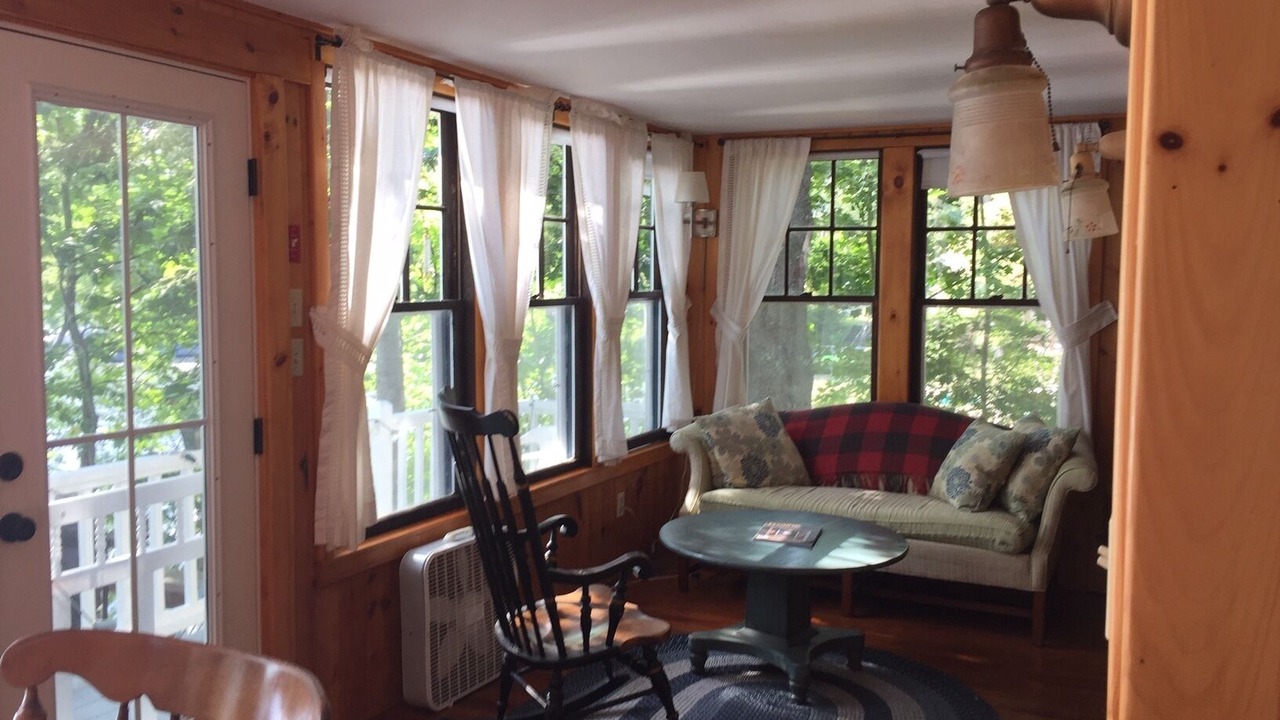 Photo of Livingroom in Raymond