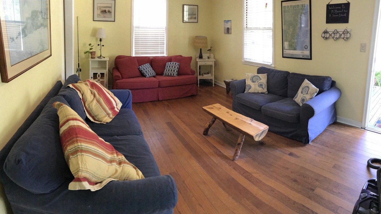 Photo of Livingroom in Saint Simons Heights