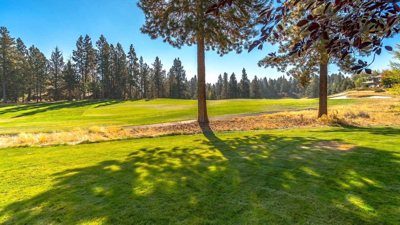 Photo of Others in Broken Top