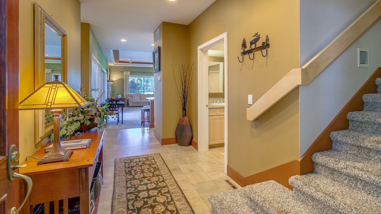 Photo of Others in Broken Top