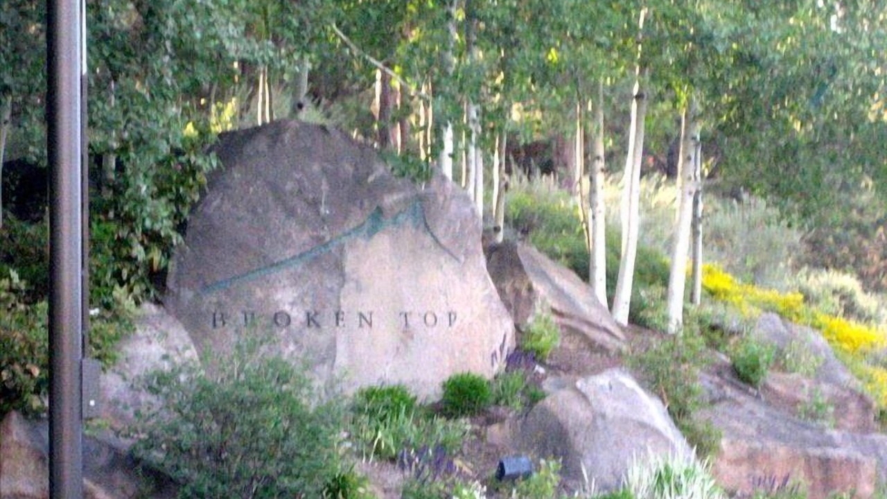 Photo of Others in Broken Top