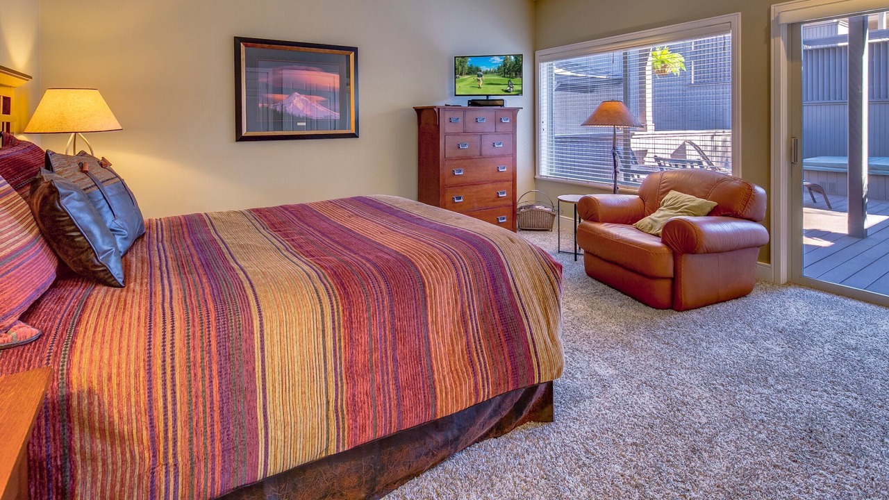 Photo of Bedroom in Broken Top