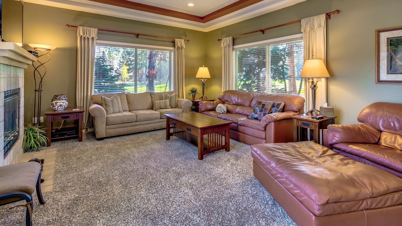 Photo of Livingroom in Broken Top