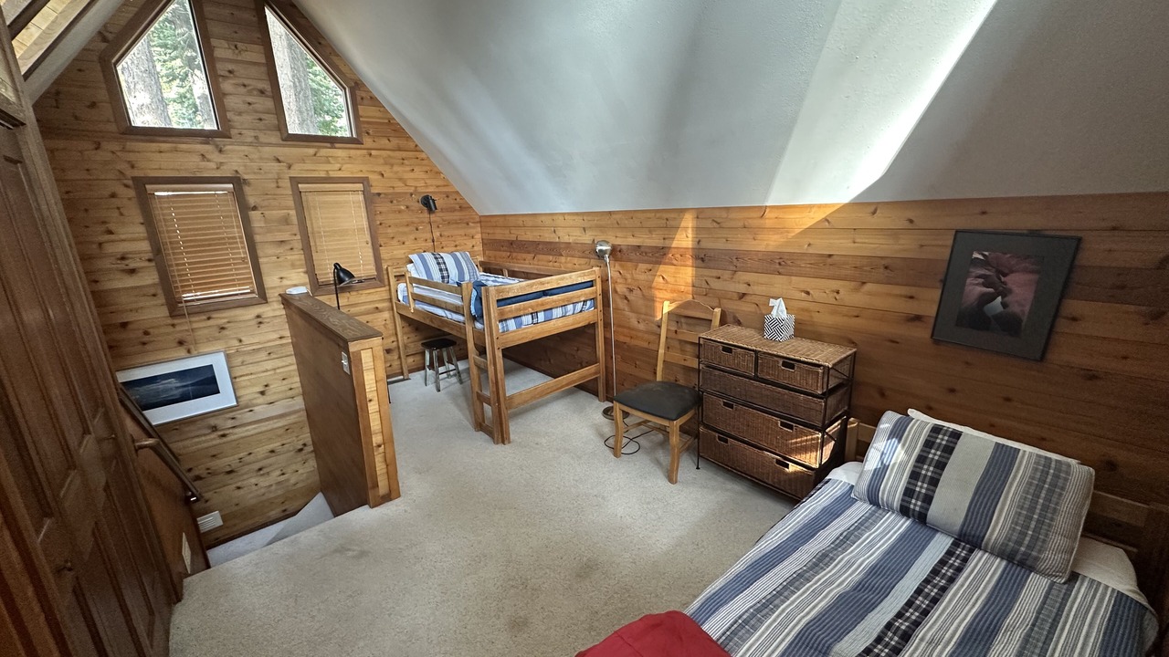 Photo of Bedroom in Carnelian Bay