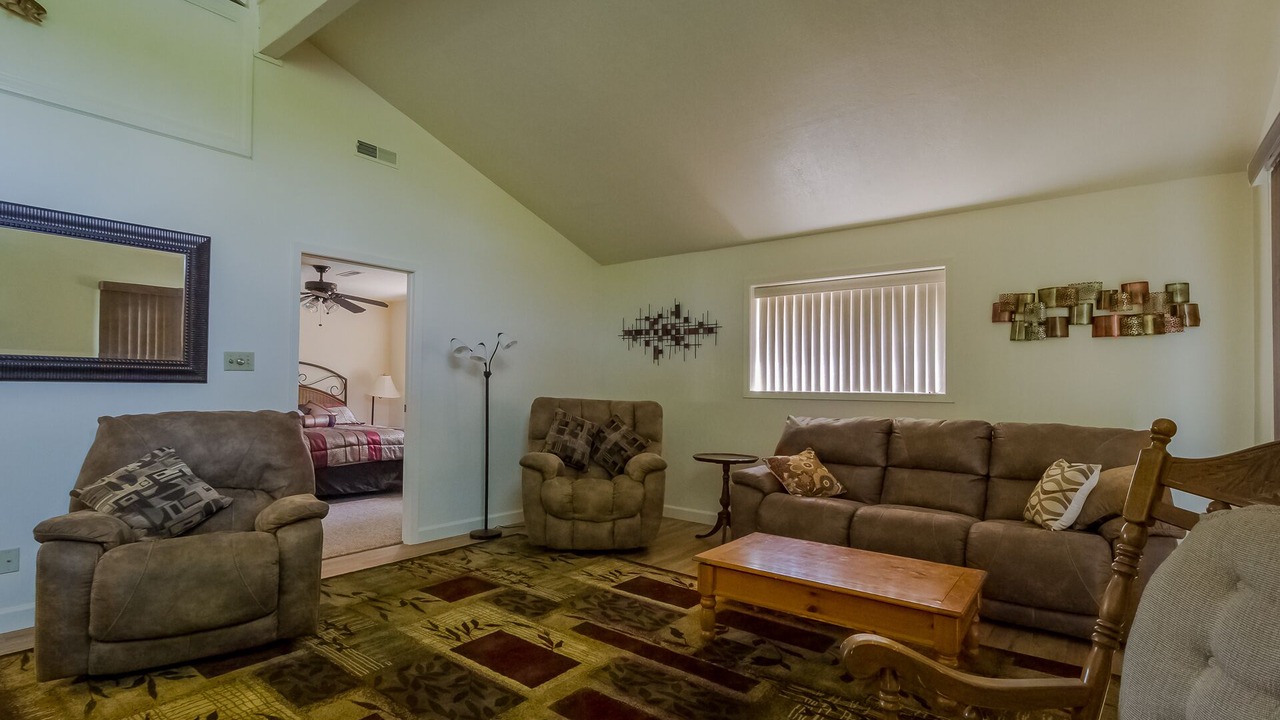 Photo of Livingroom in Sunrise Beach