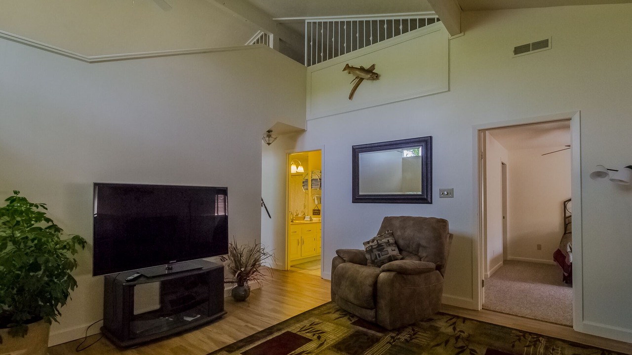 Photo of Livingroom in Sunrise Beach