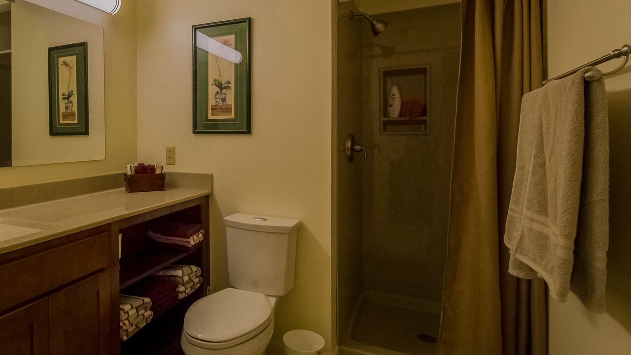 Photo of Bathroom in Sunrise Beach