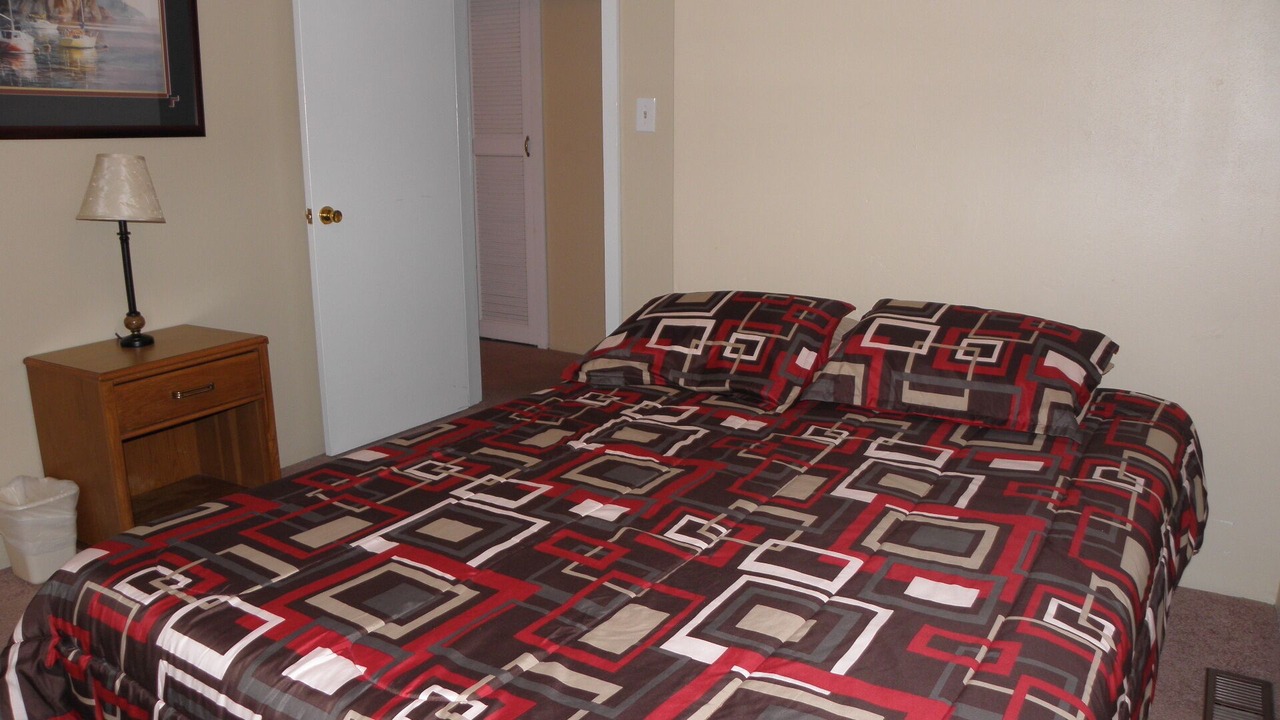Photo of Bedroom in Sunrise Beach
