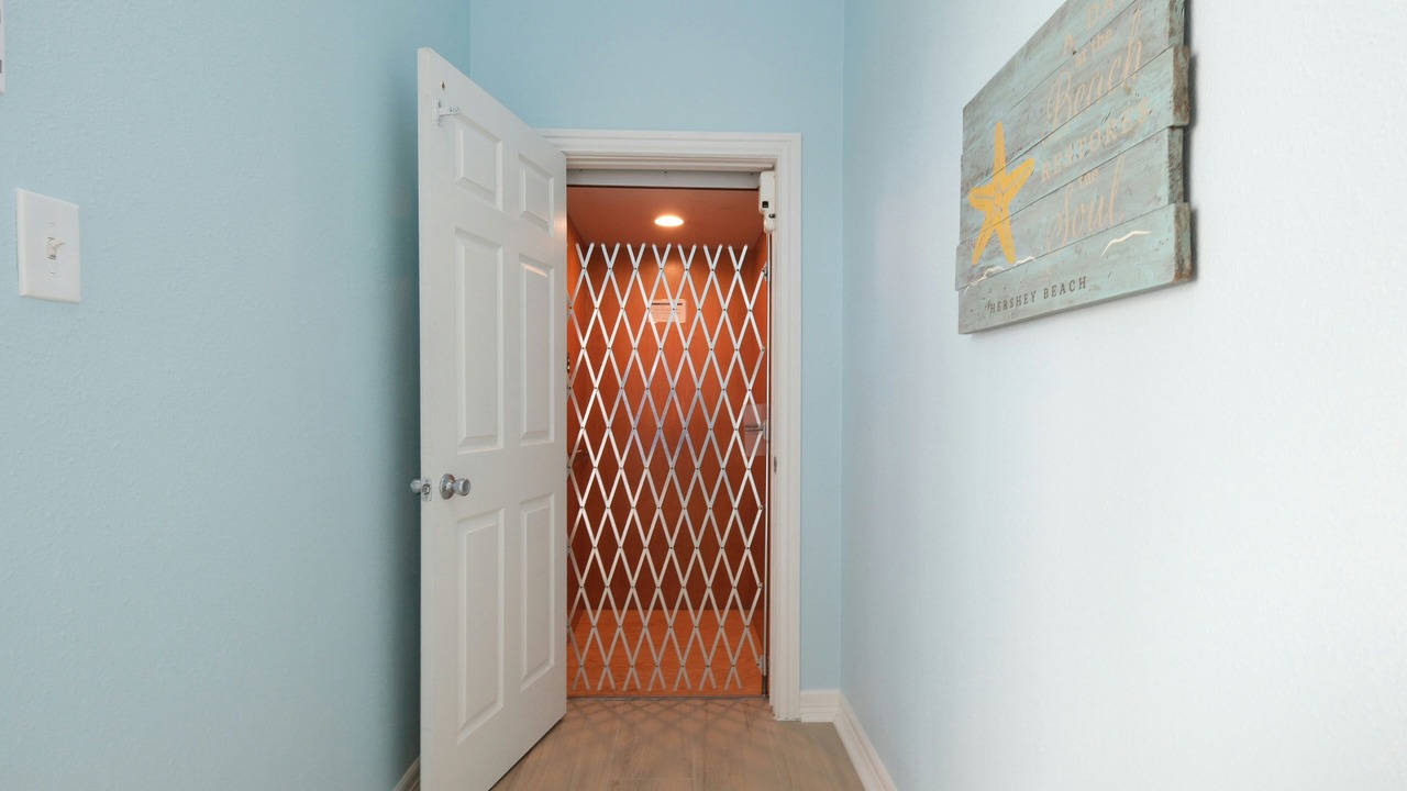 Photo of Bedroom in Hershey Beach