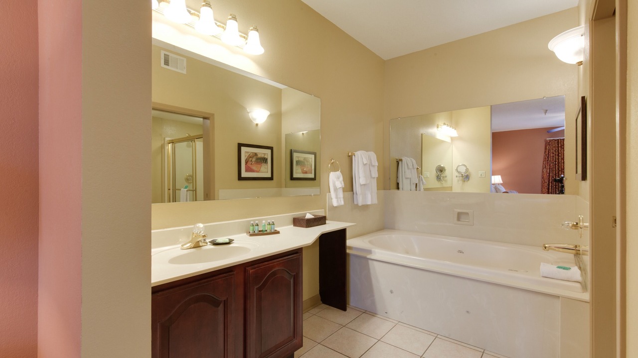 Photo of Bathroom in Pennington Bend