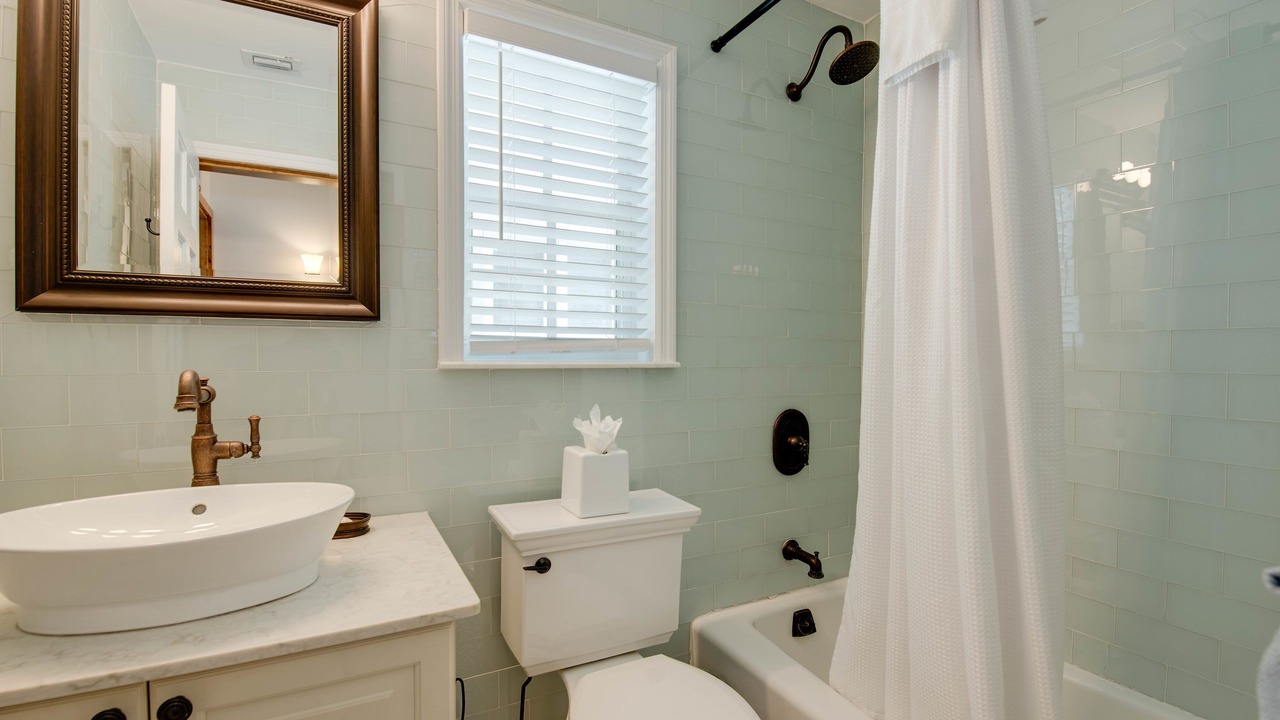 Photo of Bathroom in Old Town