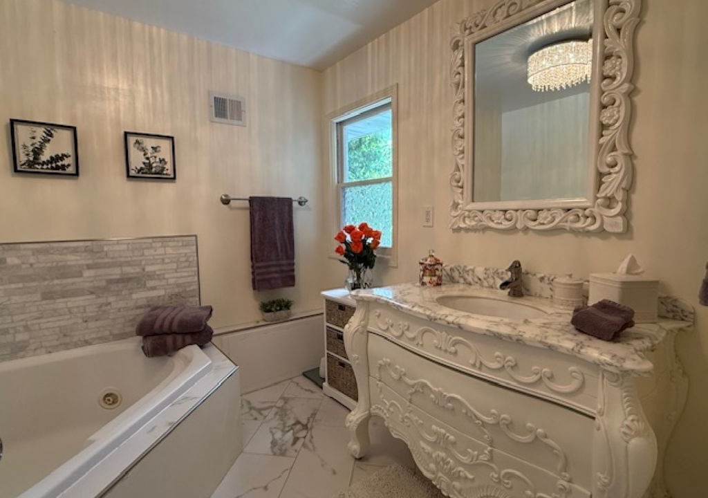 Photo of Bathroom in Minnetonka
