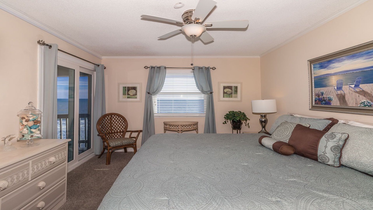Photo of Bedroom in Garden City