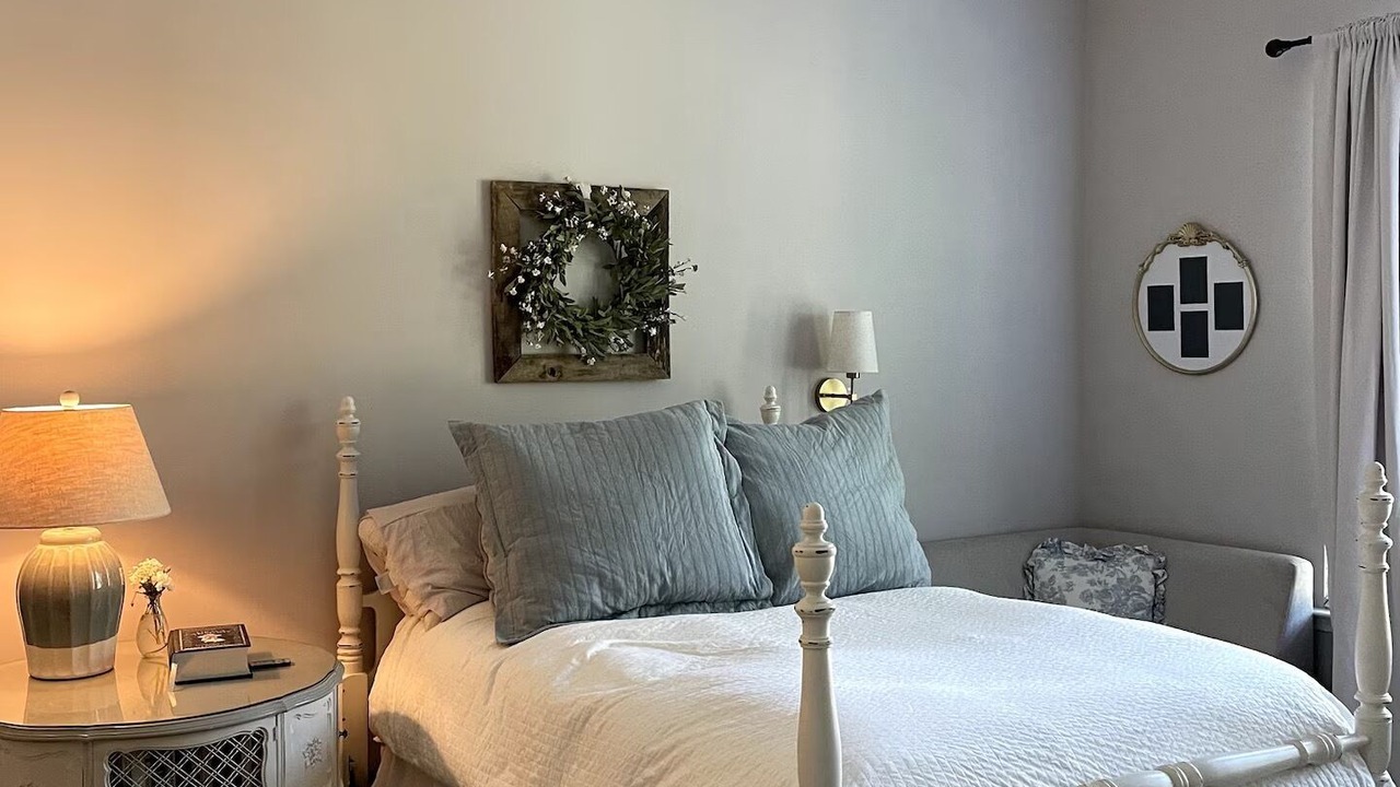 Photo of Bedroom in Augusta