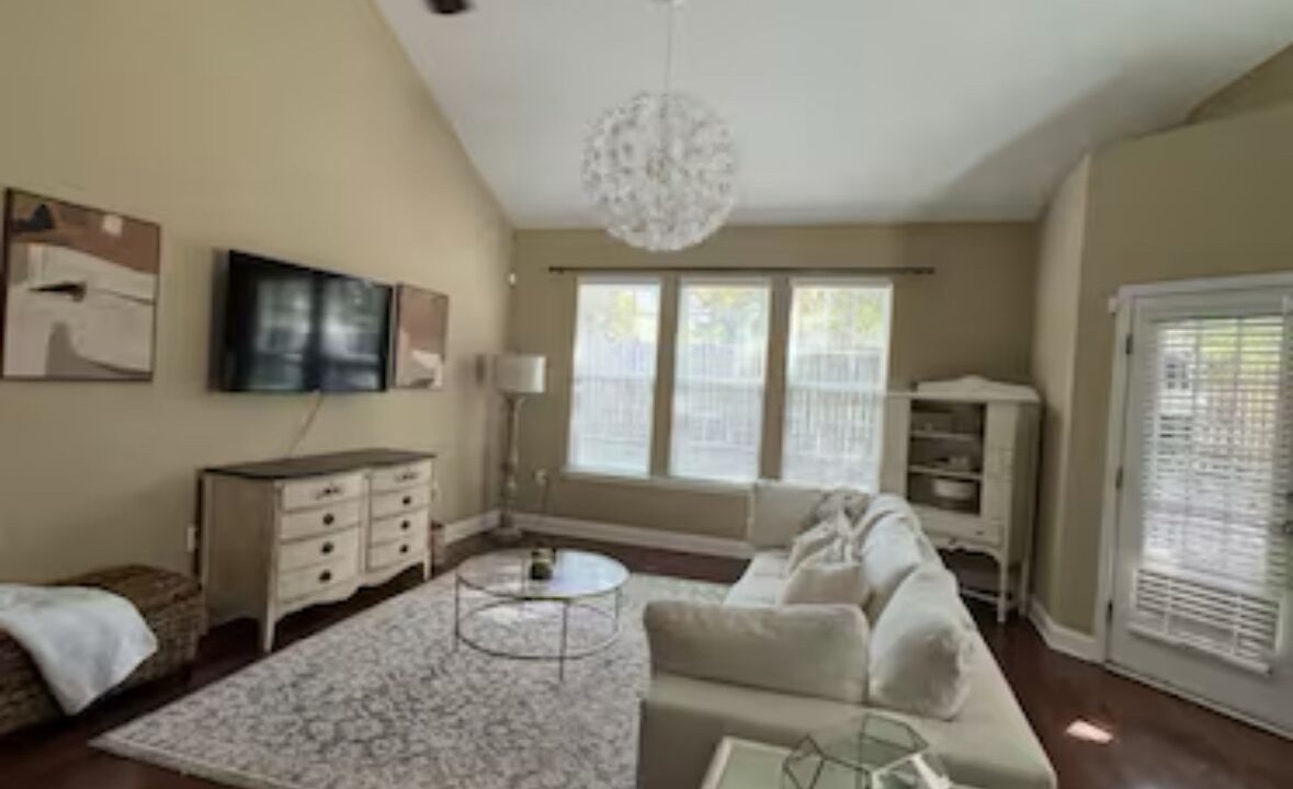 Photo of Livingroom in Augusta