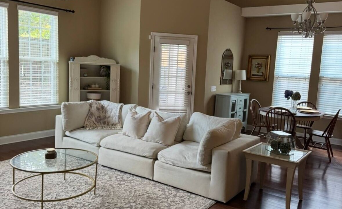 Photo of Livingroom in Augusta